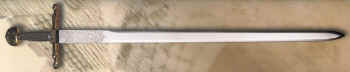 SD3209_Charlemagne_Sword.JPG (62727 bytes)